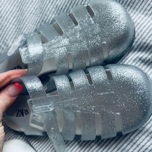 Kids shoes - size 13